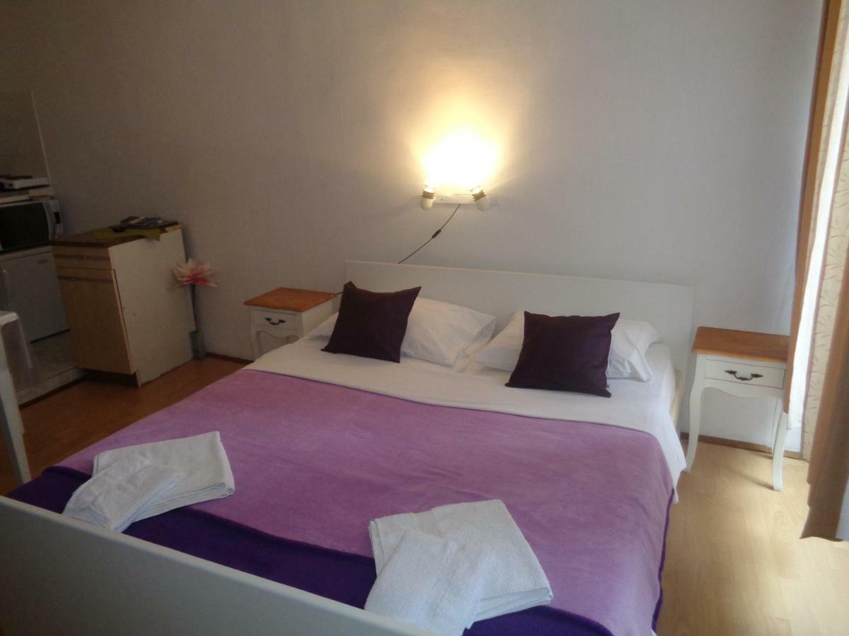 Cozy Studio-Apartment Gordana In Rovinj City Center Exterior photo
